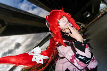 【特集】超広角で見るコスプレの世界がインパクト抜群!バストアップだけじゃない、躍動感と世界観を伝える手法を作例ありで紹介【写真13枚】