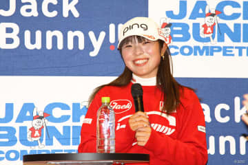 新女王の佐久間朱莉がジャンボに報告 「うれしかった」師匠の反応は