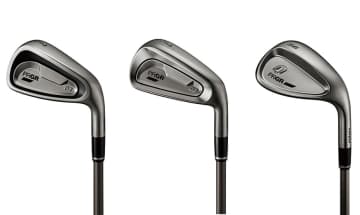 PRGR IRONsに漆黒の ブラックバージョン登場