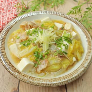 【白菜1株なんてペロリだよ】「体が一瞬であったまる」「明日も食べたい」寒い日に助かるぽかぽかおかずレシピ