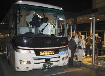 夜行バスなのに「座席がベッド」　国内初、高知―東京間で定期運行