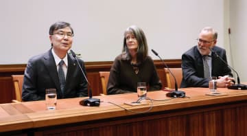 「基礎研究への支援訴えたい」　ノーベル賞坂口さん会見