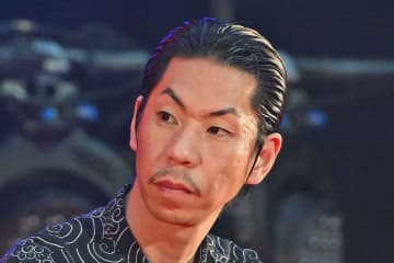 呂布カルマ　息子の呼吸が止まり救急搬送「本当に怖かった」