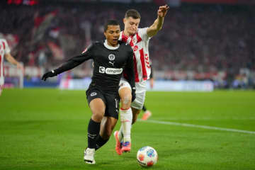 藤田フル出場のザンクトパウリ、後半ATに追いつきケルンとドロー　連敗を「9」でストップ