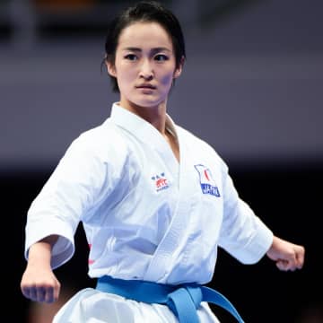 「お、お美しい！」東京五輪銀の空手女子が魅せた“雰囲気がらりの和装美人”姿にネット喝采！「静の型ですね」「ミス日本の方かしら？」