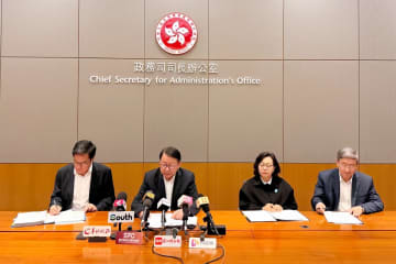 香港火災の負傷者79人全員が生命の危機を脱する