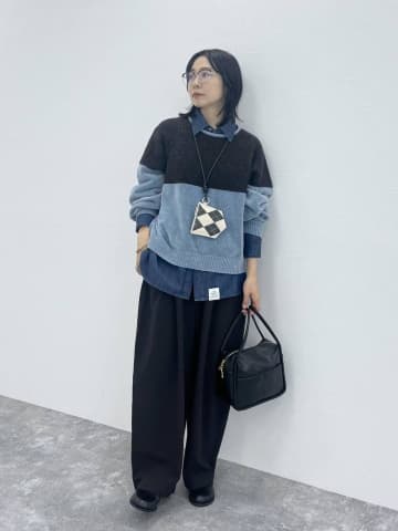 「モノトーンに頼りがち」な40・50代へ！【LEPSIM】大人に似合う♡「カラートップス」