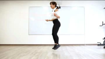 即効で効く縄跳びダイエットメニュー｜30秒×5本で脂肪が動き始める！