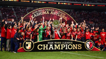 鹿島J1優勝決定直前に…横浜FMへのボールボーイ対応が話題！Jリーグ公式で拡散