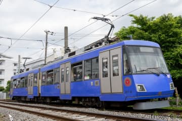 名前は「踏切」なのに待つのは「電車」 都内で見られる「逆転現象」の理由とは