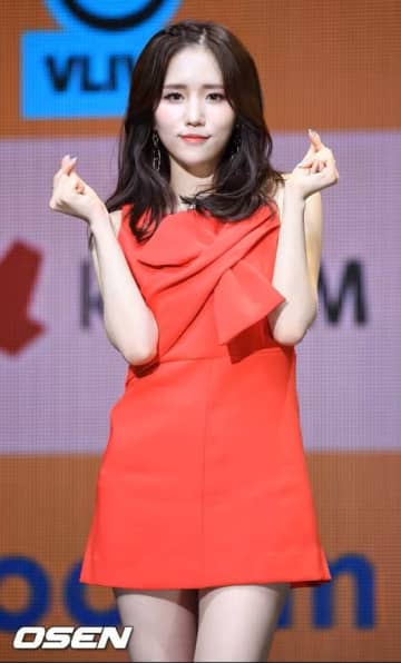 LOVELYZのJIN、来年の結婚を予告？グループ活動に言及も