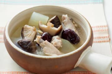 【脂肪燃焼ダイエットスープ】冷え性・便秘の改善にも効果大！薬膳スープ2選の作り方