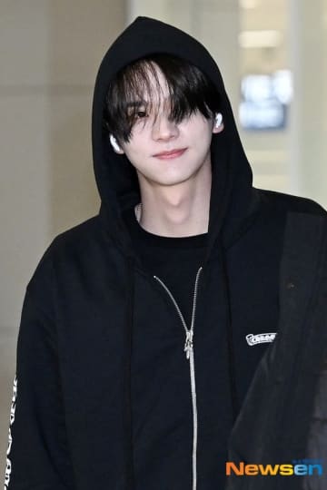 【PHOTO】TWS シンユ「Asia Artist Awards 2025」を終えて韓国に到着