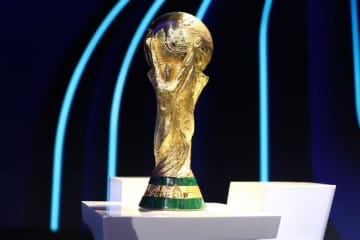 サッカーW杯抽選会、組み合わせが決定　勝者と敗者は