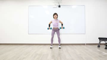 全身を一気に追い込む！ダンベル8分地獄メニュー