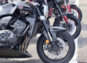 バイクのブレーキは実は2種類！初心者が知るべきディスクとドラムの違い