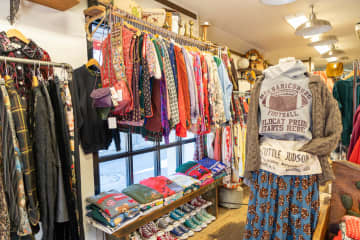 高円寺『AiLeen by GROGGROG』で感じる古着愛。一つひとつ見極められたラブリーなビンテージアイテムを！