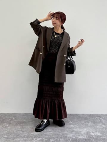 「下半身が気になる」40・50代へ！【グローバルワーク】細見え狙える！「Iラインスカート」