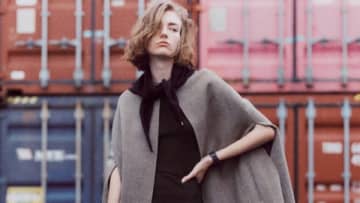 【明日なに着る？】普通のアウターより「スタイルがまっすぐ細く見える」新感覚ロングコート