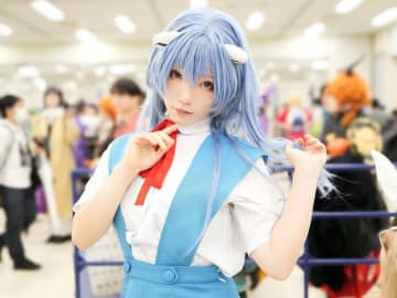 『エヴァ』綾波レイのコスプレ、“制服＋ロングヘア”を作り出した「私が見たい！」という思い