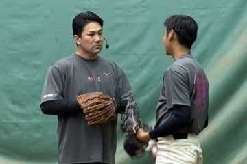 【巨人】田中将大が６人の中学３年生にマンツーマン指導「自分にとってもいい時間」