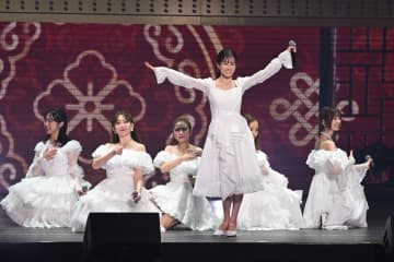 前田敦子　大号泣でＡＫＢ４８、後輩、秋元康氏への思いを吐露「私たちＯＧは背中を押せたら」