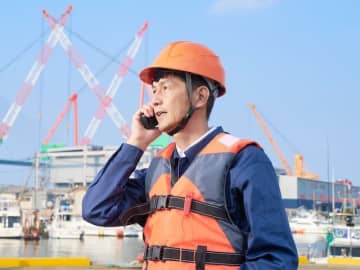 昭和33年9月生まれの男性、年金が50万円支給停止に。70歳まで働いた場合、年金は増える?