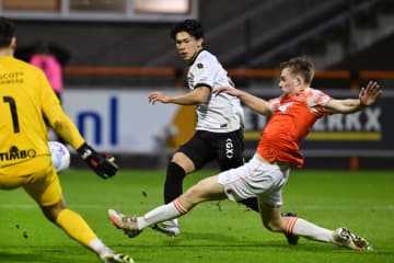 塩貝健人が今季6点目！　後半ATの劇的弾でNECを今季最多4連勝へ導く…アシストは佐野航大