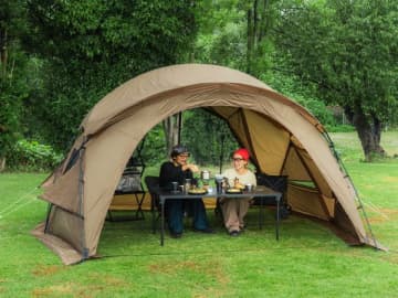 テント内で薪ストーブが使える!?DOD初の薪ストーブ対応ドームシェルターが画期的すぎる!