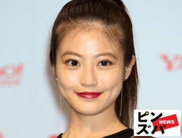 「天使じゃん　触れたら消えちゃいそう」今田美桜、ふわふわコート＆スラリ脚のキュートな冬コーデで魅了