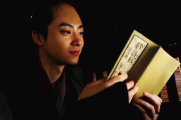 オタク定信の絶妙な表情、井上祐貴「ツッコみたくなるぐらいの温度感を目指した」