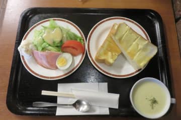 【旭区】とてもアットホームな雰囲気のお店「洋食レストラン みつわ」