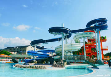 身長制限でNGだったスライダープール　残念がる親を横目に息子が笑顔だった理由