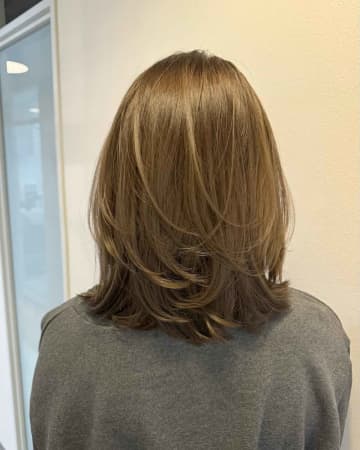 【40・50代】「ずっと同じ髪型」ならコレ！ 丸っとマネしてOK♡「大人のトレンドヘア」