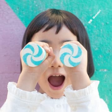 絢香が出演するマリモホールディングスのCMで流れている楽曲は?