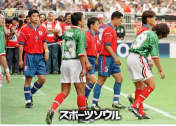 “バックタックル一発退場”に「サンキュー・コリア」と深い因縁　開催国メキシコと同グループの韓国、勝算は？