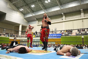 【新日本】モンスターソースが『WTL』でタッグ王者K.O.B粉砕！アーチャーが吠える「俺のキャリアはまだ終わりじゃねぇ！」