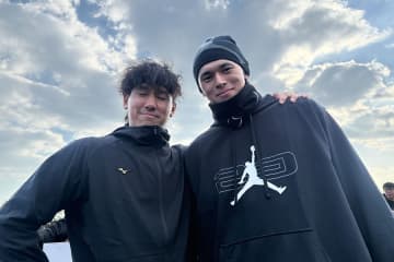 佐々木朗希の姿に歓喜「もしかしてYouTubeもある？」　ロッテ公式にサプライズ登場…待望の声「遠慮せずお願い」