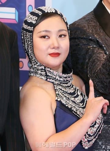 ”パク・ナレは知らなかった”パク・ナレ、騒動の中で実母が元マネージャーたちに計2000万ウォンを入金