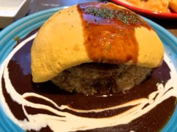 【横浜】「たまごのきもち。」話題のふわとろ”ぱっかーんオムライス”はアトラクション型！