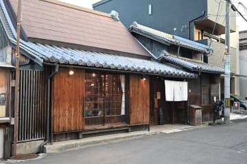 【大阪・平野】築100年以上の古民家カフェ！「あひる菓子店」の絶品プリンとモンブランに癒やされる♡