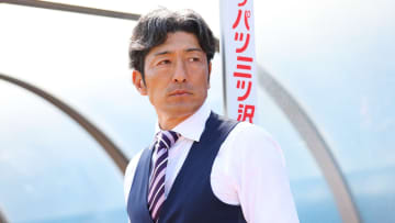 J2降格の横浜FCに須藤大輔氏が新監督として就任「フェニックスのように何度でも生まれ変わる」藤枝をJ3から初めてJ2昇格に導く