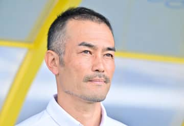 【25年J2「J1昇格プレーオフ準決勝」千葉vsRB大宮「徹底分析」】フクアリの「歓喜」を呼んだ“妙手”…17歳MFら交代選手が躍動の大逆転(1)