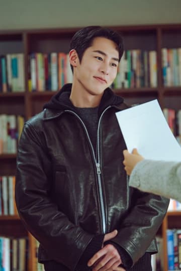 イ・ジェウク、1人2役で“一歩成長”できた『ラストサマー』に感謝「長く心に残る特別な夏」