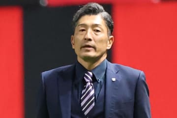 J2降格クラブの新監督「大補強と言っていい」　昇格→定着の手腕…ファン期待「脅威」