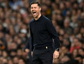 なぜシャビ・アロンソ監督はマドリーで苦しんでいるのか。“教え子”の獲得失敗が影を落としている  【小宮良之の日本サッカー兵法書】