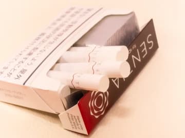 【本日発売】アイコス新作『センティア アイシー レッド』強冷メンソールに赤い果実の甘酸っぱさが絶妙！ 大人のビター感も【たばこスティック】