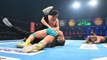 【新日本・ＷＴＬ】痛恨３敗目で敗退のＥＶＩＬがＹＯＨに激高　年内にＮＥＶＥＲ６人タッグ王座挑戦か