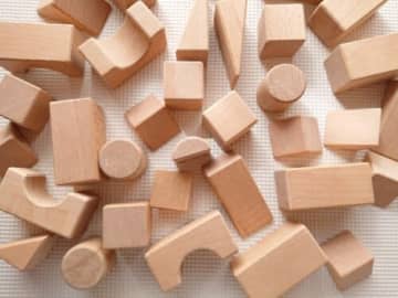 入場無料☆子どもと一緒におでかけ【木のおもちゃで遊ぼう in 瀬田公園】滋賀生まれの木のおもちゃも！