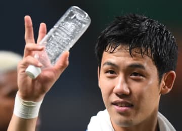 【北中米W杯】サッカー新時代!? 実質『22分30秒×4本制』、FIFAが全試合で前後半3分間ずつの給水タイムを設けると発表。CMへの配慮か